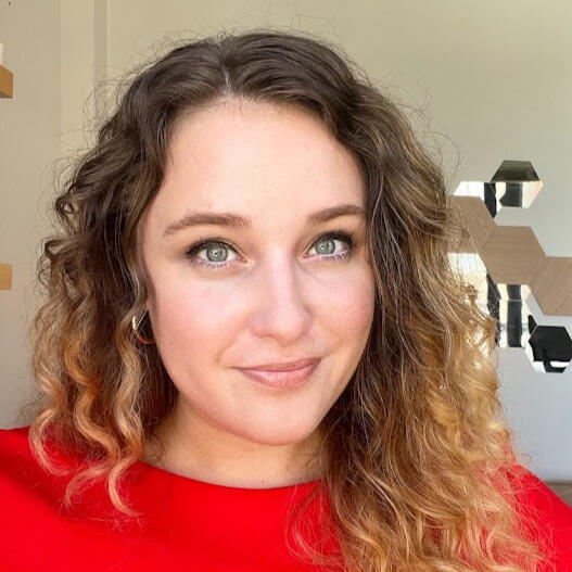 Profile photo of Lauren Rawlins